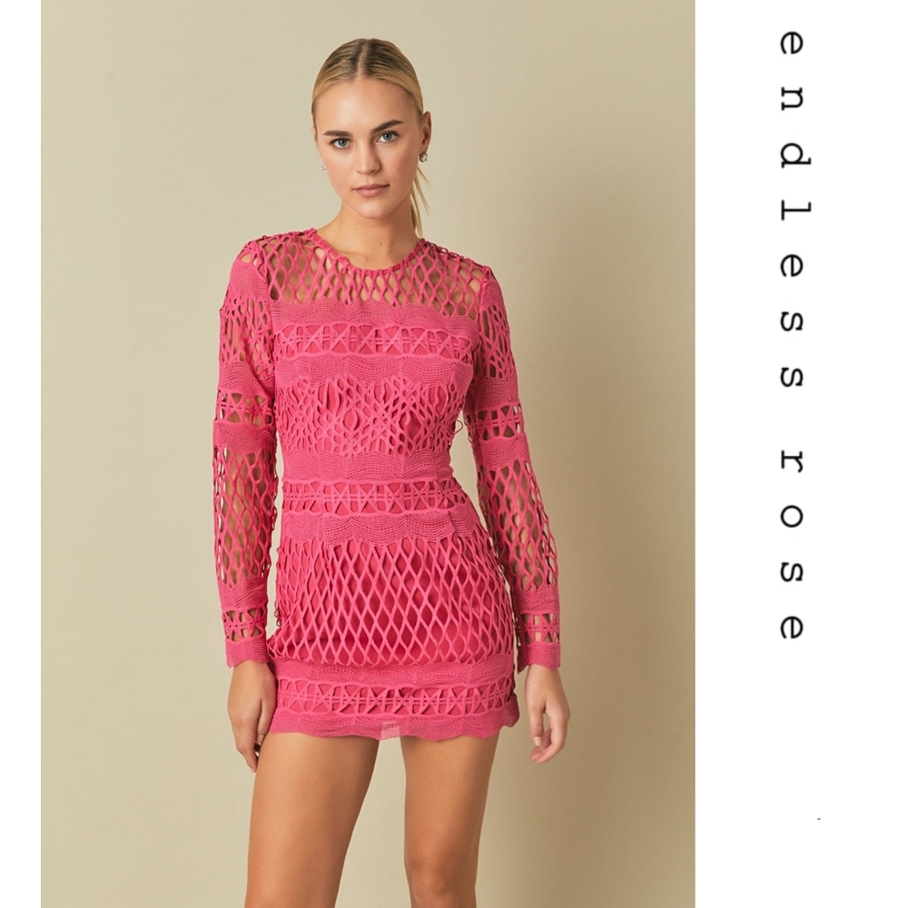 Endless Rose - Long Sleeve Crochet Mini Dress - Fuchsia - Picture 5 of 7